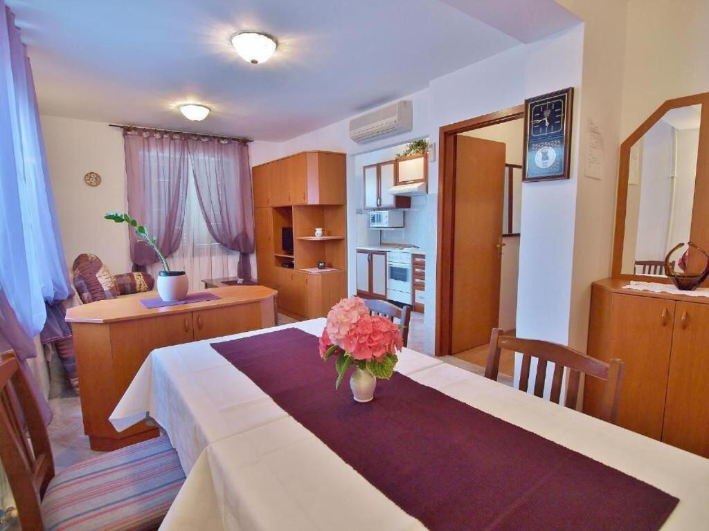 Apartments Zdenka - Garden Terrace Barbat na Rabu Bagian luar foto